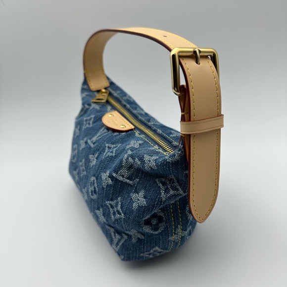 Louis Vuitton monogram hills pochette 2024 new with original box and dust bag - Picture 2 of 9